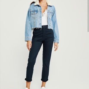 Abercrombie High Rise Chino Navy